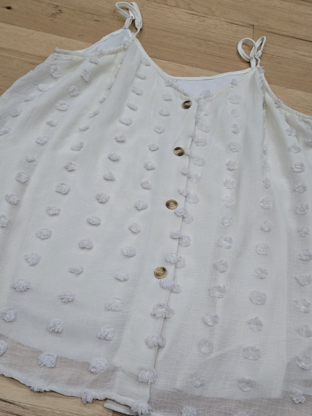 White V Neck Button Front Sleeveless Top - Picture 6 of 11
